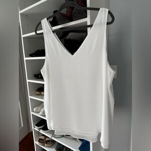 Lily Pulitzer Florin reversible top.  Worn once for a few hours.